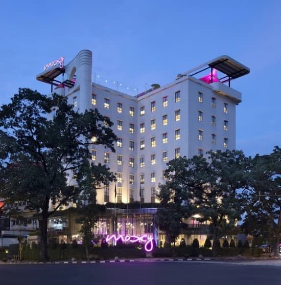 Moxy Hotel Bandug