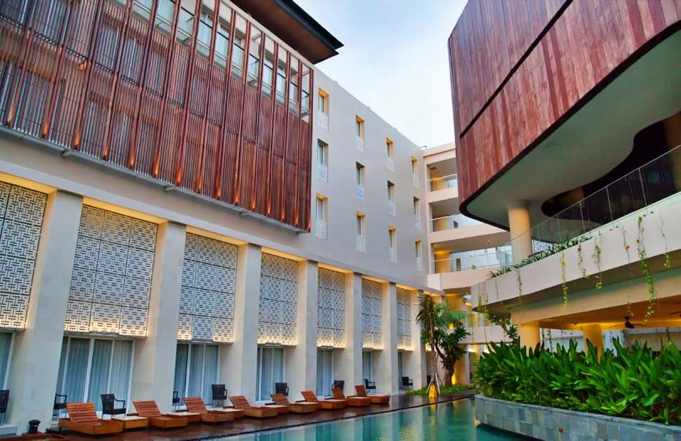 Bali Paragon Resort hotel